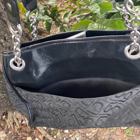 Purse - Picture 2 of 4